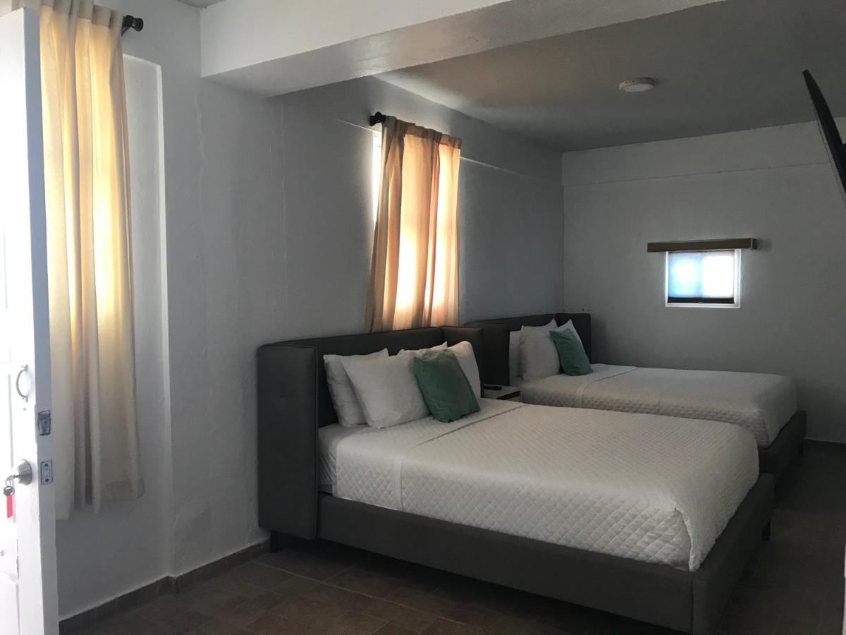 Bella Surf Inn Isabela Eksteriør billede