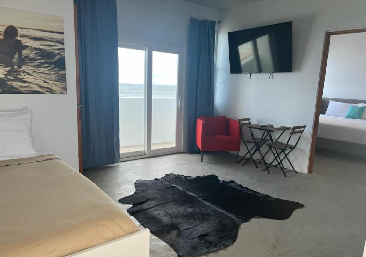 Bella Surf Inn Isabela Eksteriør billede