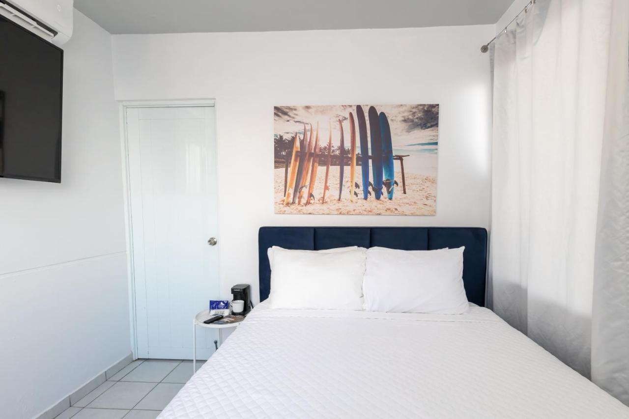 Bella Surf Inn Isabela Eksteriør billede