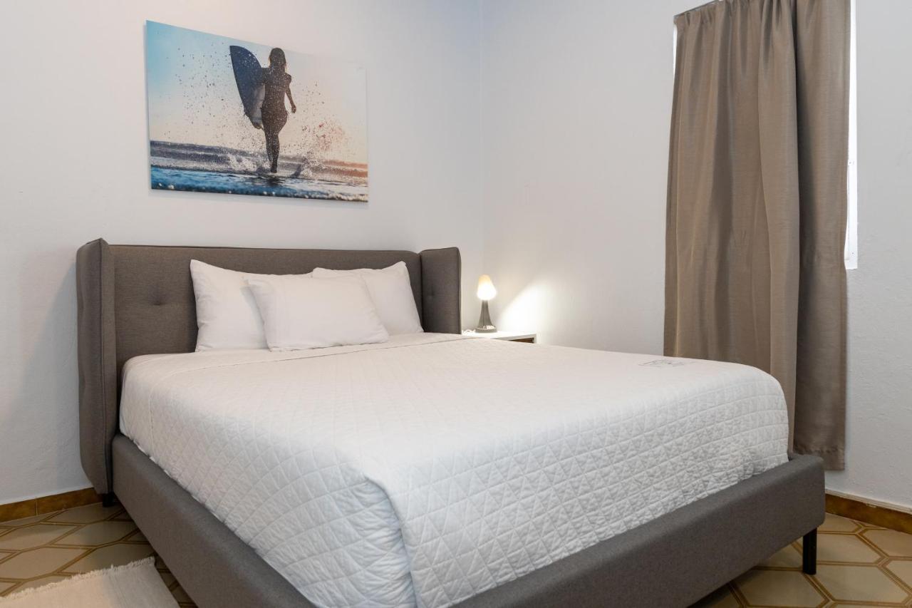 Bella Surf Inn Isabela Eksteriør billede